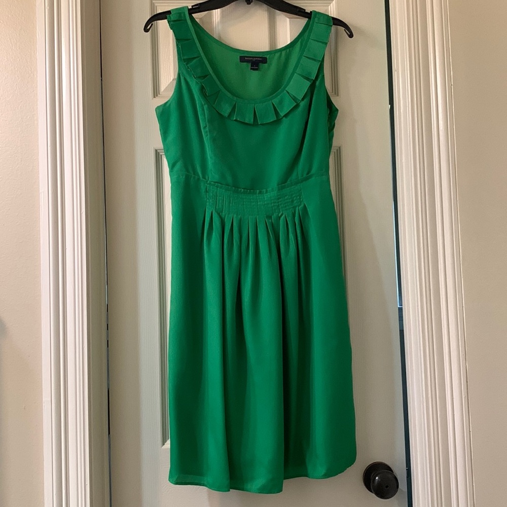 Green Banana Republic dress